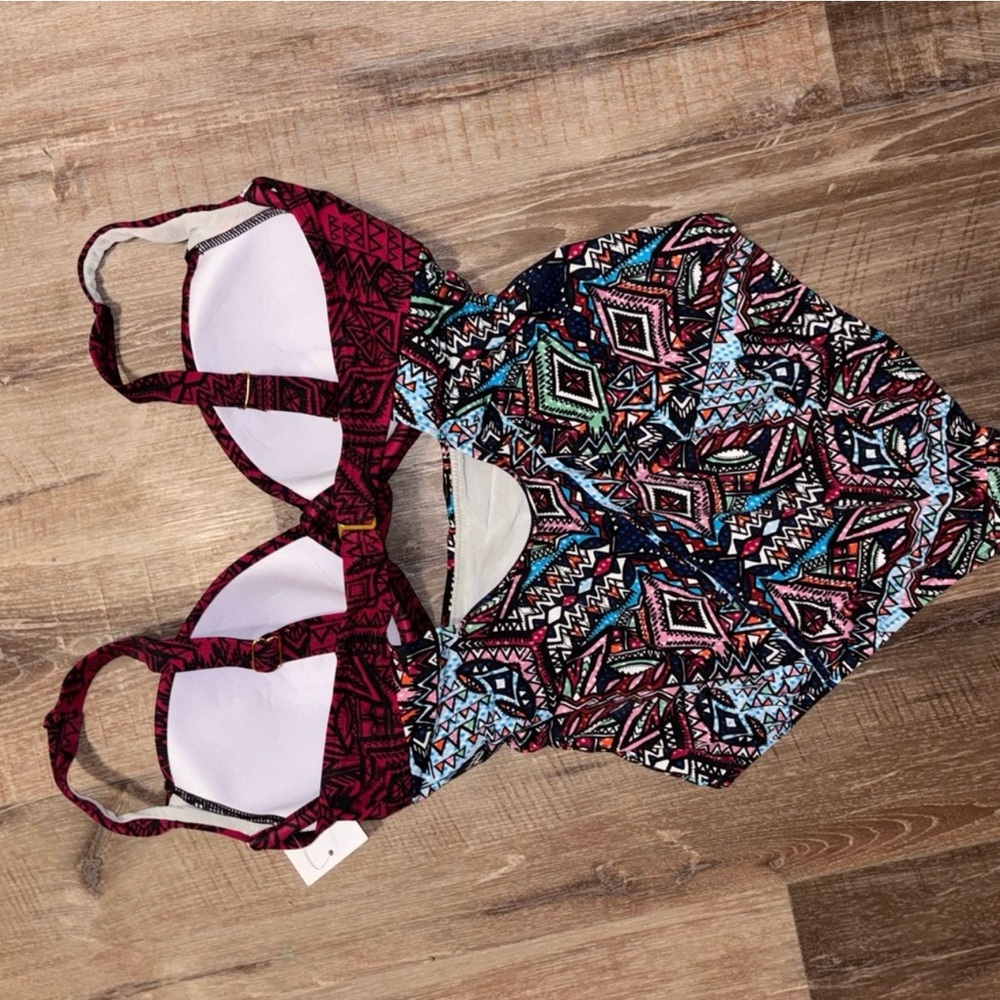 NWT Swimsuits For All Red and Blue Geometric One Piece - Picture 2 of 5
